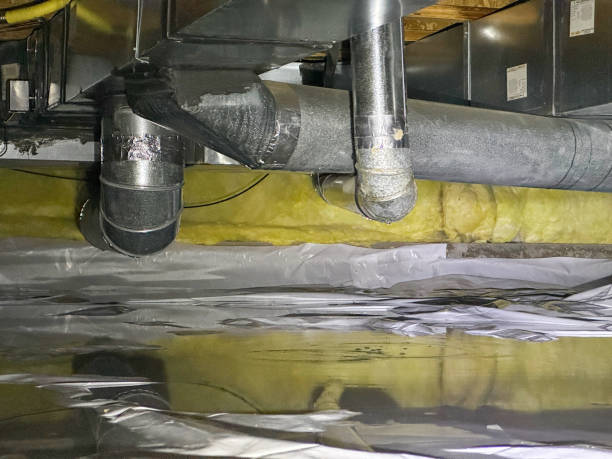 Water damage restoration process in Pecan Acres, TX